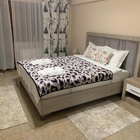 Minerva Ultracentral Apartamento Craiova Exterior foto
