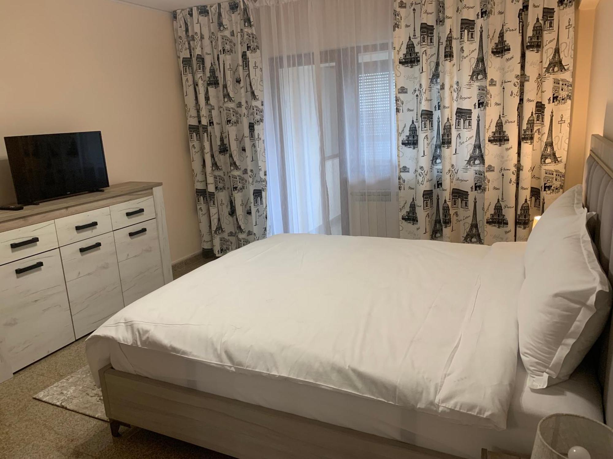Minerva Ultracentral Apartamento Craiova Exterior foto